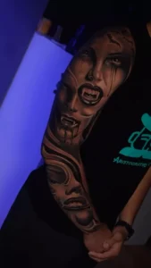 tattoo-2-frame-0011-690920101e246